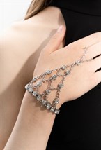 Hand chain with crystals - photo 55864