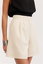 MIRA Shorts - photo 56169