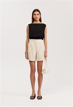 MIRA Shorts - photo 56171