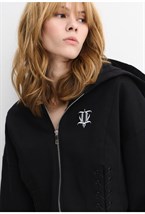 Hoodie with eyelets - photo 57905